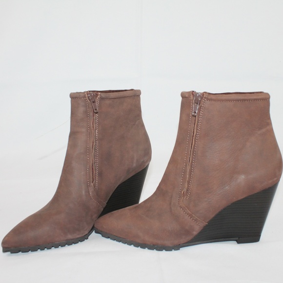 H by Halston Shoes - Halston Leather Wedge Ankle Boots 8 Hal Brown NEW